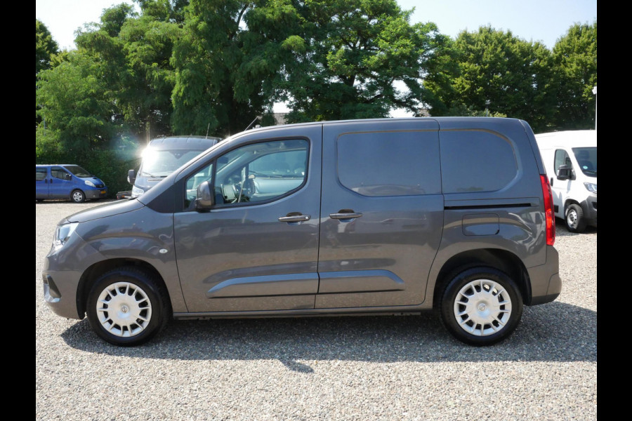 Opel Combo 1.5D 100PK, L1, Airco, Achterklep, 2 x Schuifdeur