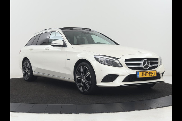 Mercedes-Benz C-Klasse 300e Avantgarde | Panoramadak | Leder Exclusief | Burmester Surround | Stoelverwarming | Camera | Carplay | Dodehoek detectie | Navigatie | Full LED