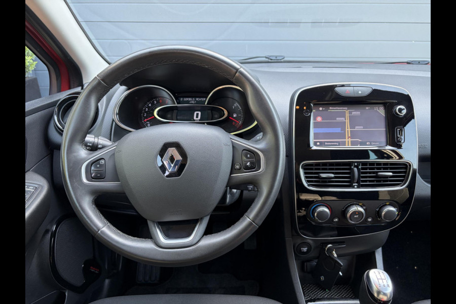 Renault Clio 0.9 TCe Limited Trekhaak,Navi,Keyless,Airco,Cruise,Pdc,Lm velgen,N.A.P,Apk tot 11-2026
