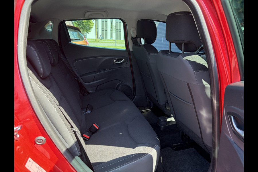 Renault Clio 0.9 TCe Limited Trekhaak,Navi,Keyless,Airco,Cruise,Pdc,Lm velgen,N.A.P,Apk tot 11-2026