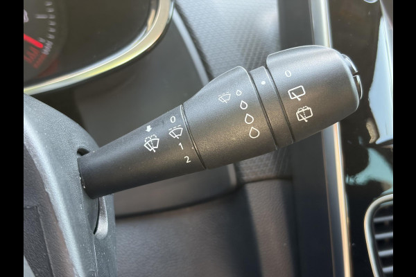 Renault Clio 0.9 TCe Limited Trekhaak,Navi,Keyless,Airco,Cruise,Pdc,Lm velgen,N.A.P,Apk tot 11-2026