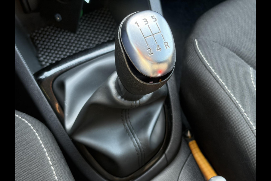 Renault Clio 0.9 TCe Limited Trekhaak,Navi,Keyless,Airco,Cruise,Pdc,Lm velgen,N.A.P,Apk tot 11-2026