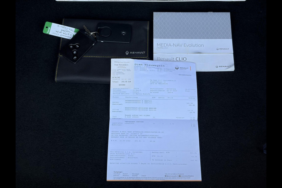 Renault Clio 0.9 TCe Limited Trekhaak,Navi,Keyless,Airco,Cruise,Pdc,Lm velgen,N.A.P,Apk tot 11-2026
