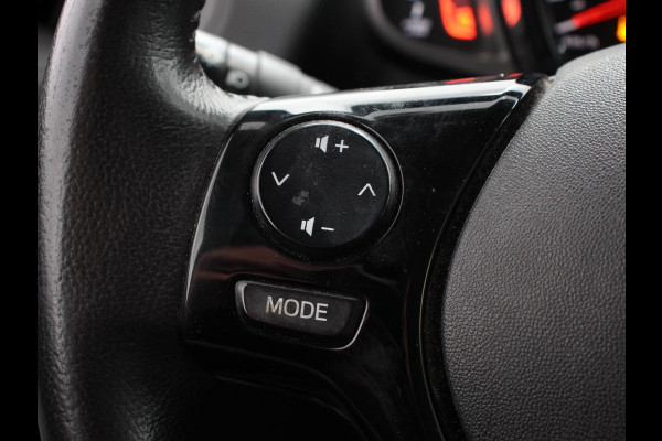 Citroën C1 1.0 VTi Feel Pack comfort Airco Bluetooth Extra getint glas Led 5 deurs