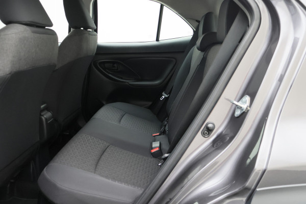 Toyota Yaris Cross 1.5 Hybrid Active Camera, Apple Carplay, ACC, Rijstrooksensor, DAB, 16"