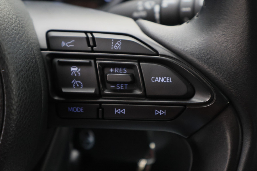 Toyota Yaris Cross 1.5 Hybrid Active Camera, Apple Carplay, ACC, Rijstrooksensor, DAB, 16"
