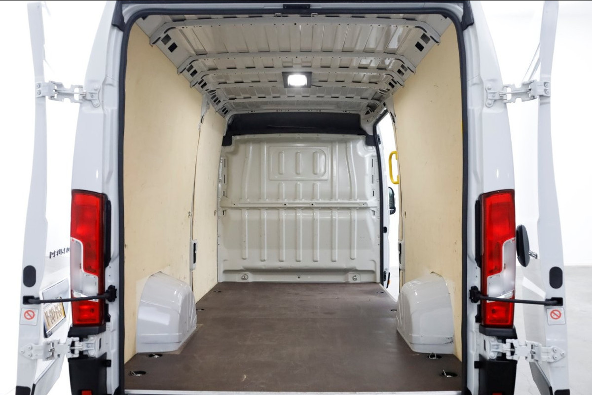 Peugeot Boxer 2.2 BlueHDi 180pk Automaat L4H2 LED/ACC/Navi/Camera 12-2024