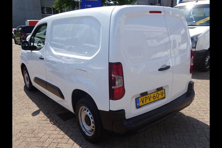 Peugeot Partner 1.2 PureTech Pro BENZINE AIRCO NAVI CRUISE CONTROL PDC SCHUIFDEUR