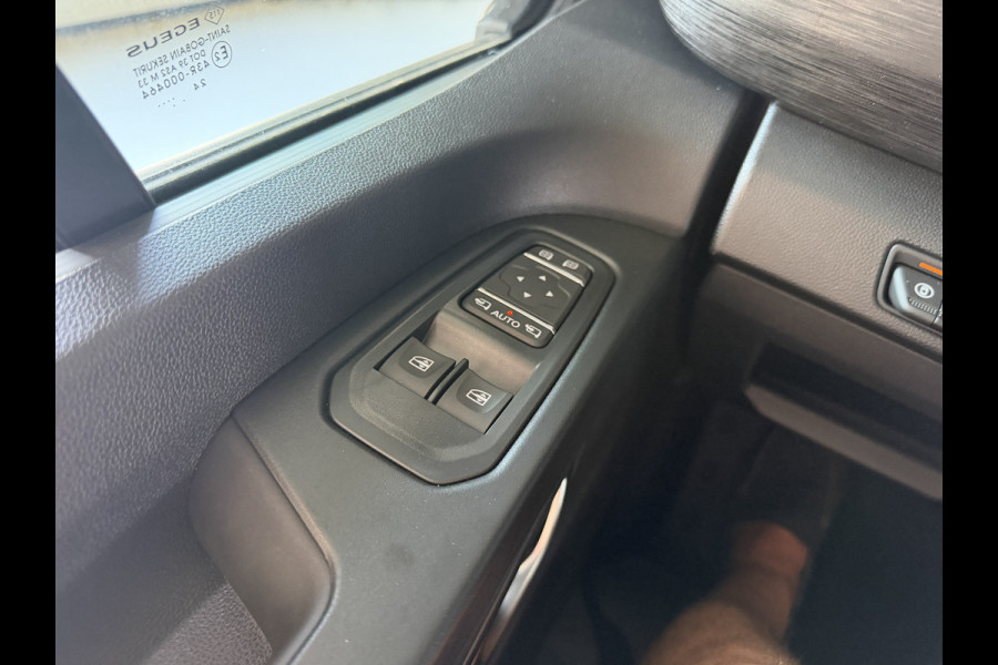 Renault Trafic 2.0 Blue dCi 170 T30 L2H1 AUTOM NEXT LEVEL