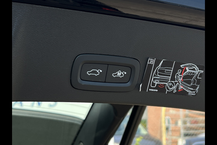 Volvo XC40 1.5 T4 Recharge R-Design | 360 Camera | All Season | Winter Pack | Memory