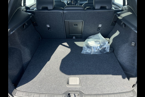 Volvo XC40 1.5 T4 Recharge R-Design | 360 Camera | All Season | Winter Pack | Memory