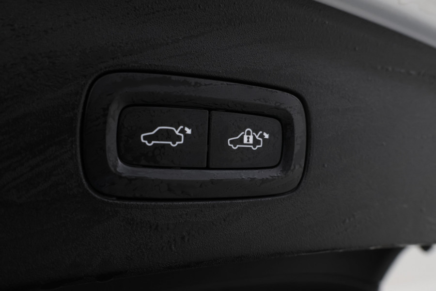 Polestar 2 Long Range Single Motor 78 kWh SOH 95% Panorama Magnesium!