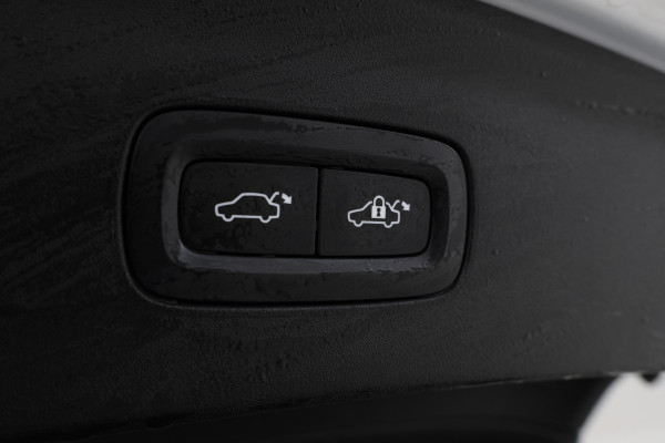 Polestar 2 Long Range Single Motor 78 kWh SOH 95% Panorama Magnesium!