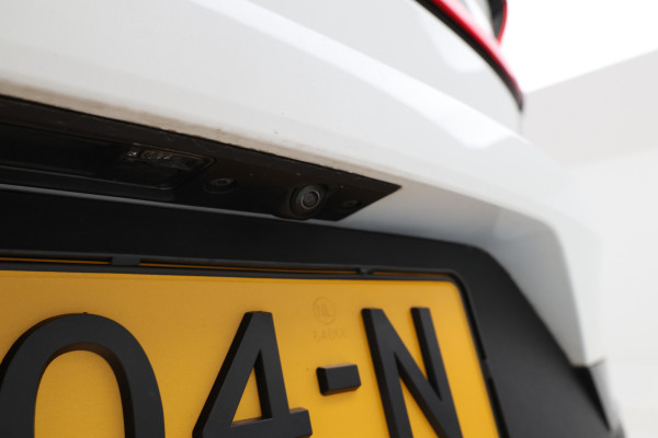Polestar 2 Long Range Single Motor 78 kWh SOH 95% Panorama Magnesium!