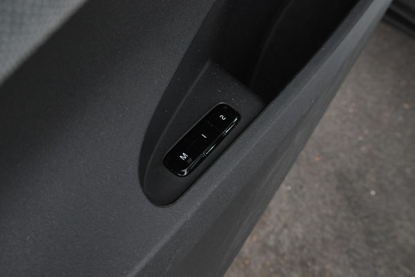 Polestar 2 Long Range Single Motor 78 kWh SOH 95% Panorama Magnesium!