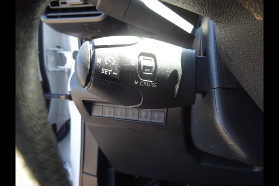 Peugeot Partner 1.2 PureTech Pro BENZINE AIRCO NAVI CRUISE CONTROL PDC SCHUIFDEUR