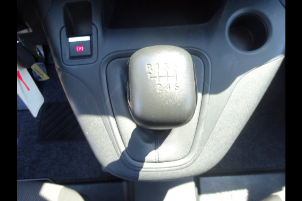 Peugeot Partner 1.2 PureTech Pro BENZINE AIRCO NAVI CRUISE CONTROL PDC SCHUIFDEUR