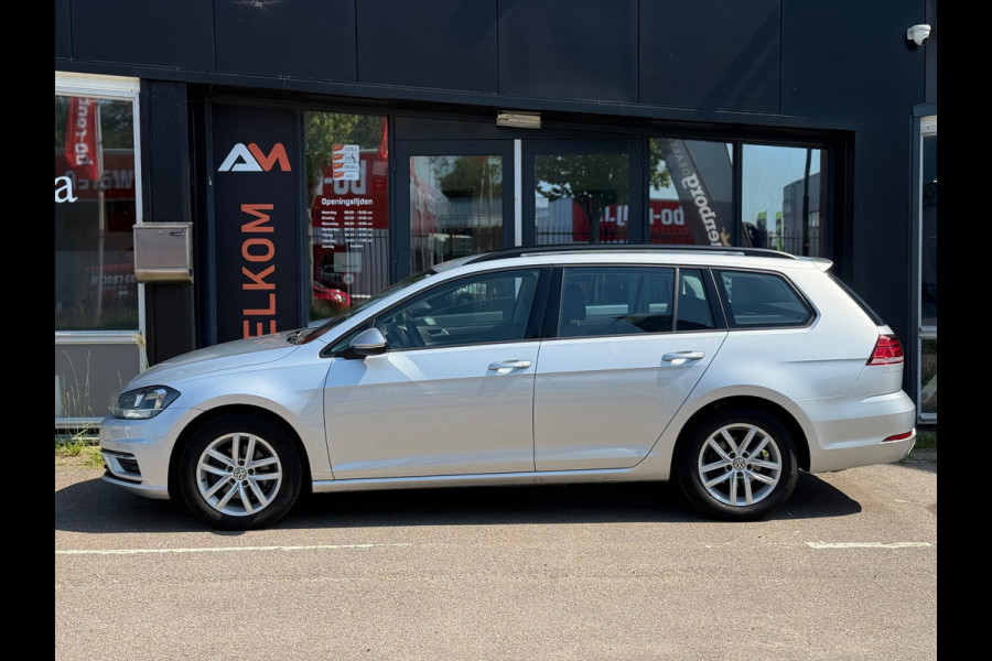 Volkswagen Golf 2.0 TDI Highline | ACC | PDC | Stoelver.