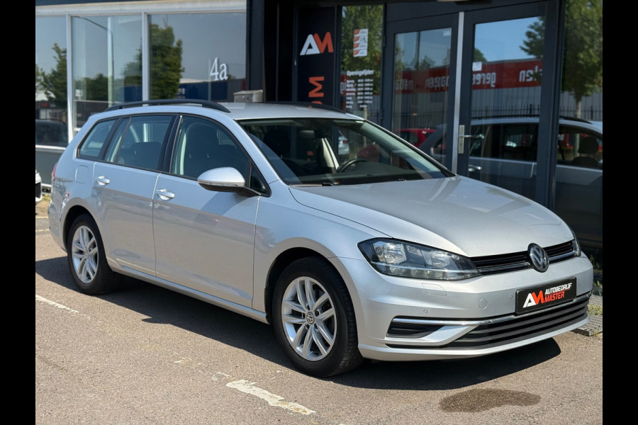 Volkswagen Golf 2.0 TDI Highline | ACC | PDC | Stoelver.