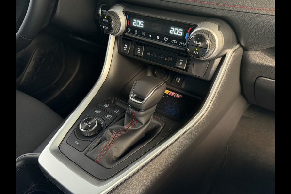 Toyota RAV4 2.5 PHEV AWD 306PK ✅Ongebruikt | Direct rijden✅ | Trekgew. 1500KG | Head-up display | Camera | Full LED | Elektrische achterklep PHEV PLUG IN