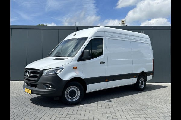 Mercedes-Benz Sprinter 317 CDI 9G-TRONIC RWD FACELIFT / L2H2 / CAMERA / LED / CRUISE / AIRCO / BLIND SPOT / GEVEERDE STOEL
