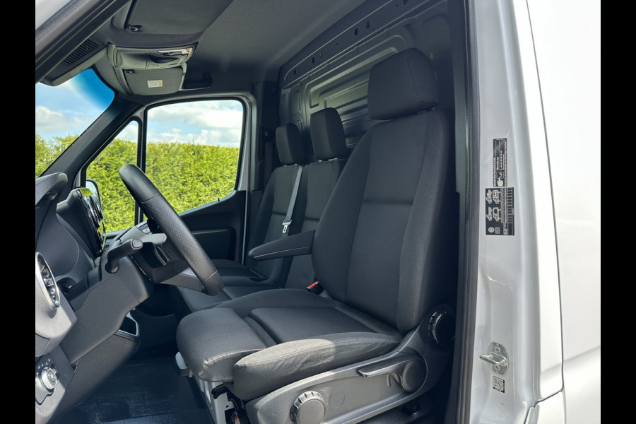 Mercedes-Benz Sprinter 317 CDI 9G-TRONIC RWD FACELIFT / L2H2 / CAMERA / LED / CRUISE / AIRCO / BLIND SPOT / GEVEERDE STOEL