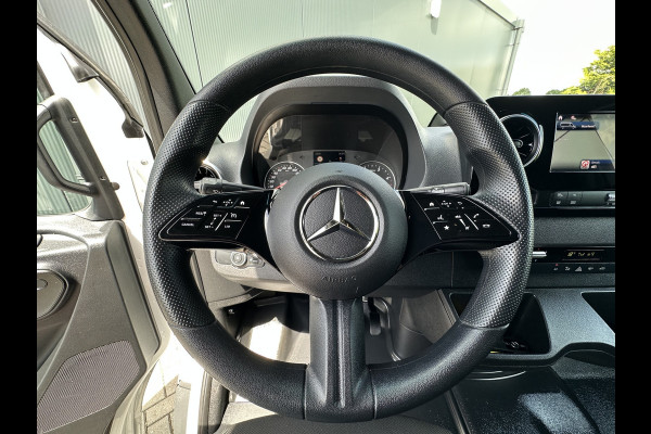 Mercedes-Benz Sprinter 317 CDI 9G-TRONIC RWD FACELIFT / L2H2 / CAMERA / LED / CRUISE / AIRCO / BLIND SPOT / GEVEERDE STOEL