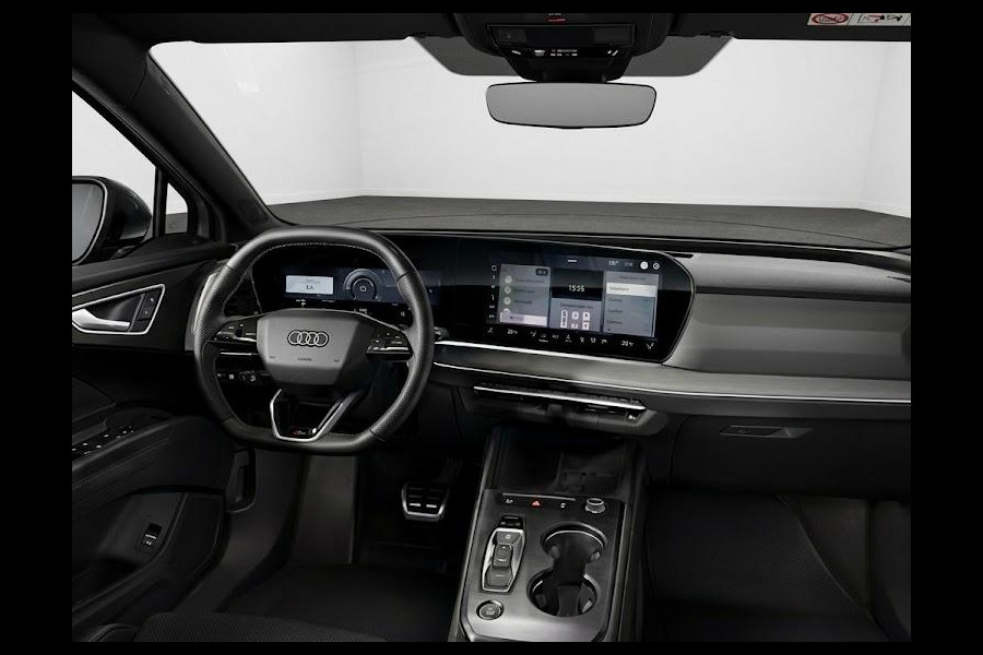 Audi Q4 e-tron S edition 82 KWh 286 pk | Optiekpakket zwart-glanzend | Privacy glas | Trekhaak | Leder/stof interieur |