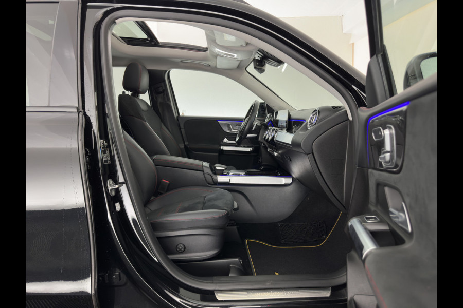 Mercedes-Benz Glb 250 4MATIC AMG-Sportpack Premium Plus Aut. *PANO | TOWBAR | LEATHER-MICROFIBRE | FULL-LED | AMBIENTLIGHT | WIDE-COCKPIT | HEATED-SPORTSEATS | KEYLESS | NAVI-FULLMAP | ECC | SHIFTPADDLES | MEMORY-PACK | PDC | CRUISE | 20''ALU*