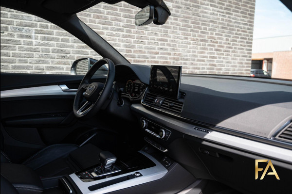 Audi Q5 55 TFSI e S edition Competition SLine|367PK|Headup|Luchtvering