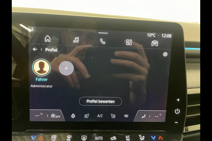 Renault Austral 1.3 MHEV Automaat 160pk Techno Climate Control Navigatie Carplay/Android Auto  Parkeer sensoren VA + Camera 19" LM Velgen Cruise Control