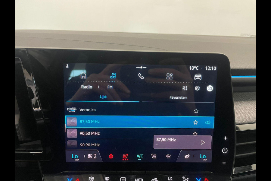 Renault Austral 1.3 MHEV Automaat 160pk Techno Climate Control Navigatie Carplay/Android Auto  Parkeer sensoren VA + Camera 19" LM Velgen Cruise Control