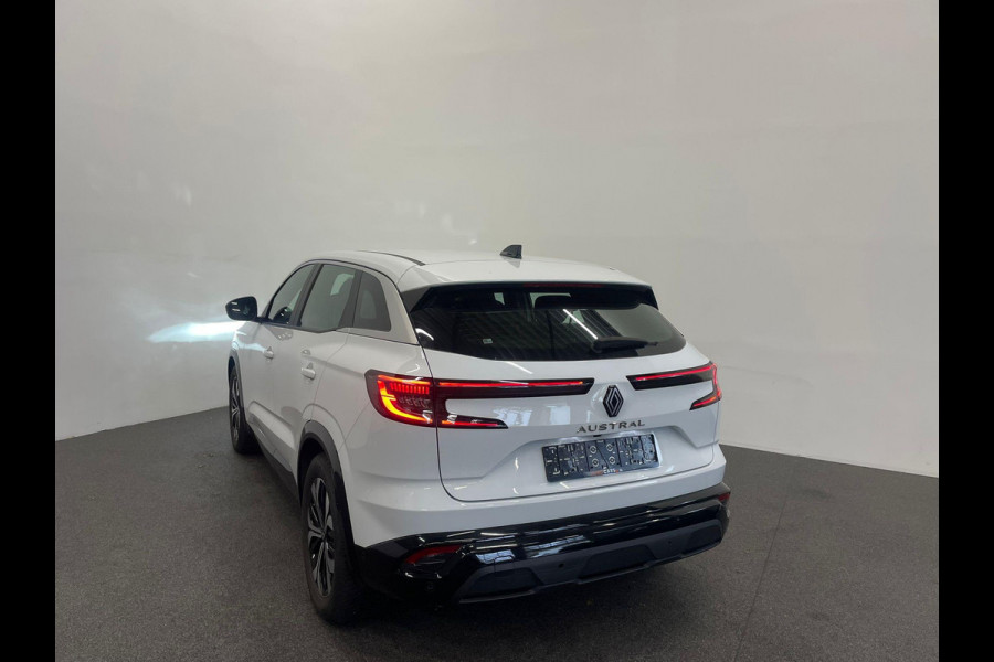 Renault Austral 1.3 MHEV Automaat 160pk Techno Climate Control Navigatie Carplay/Android Auto  Parkeer sensoren VA + Camera 19" LM Velgen Cruise Control