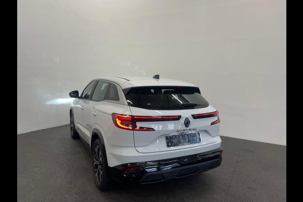 Renault Austral 1.3 MHEV Automaat 160pk Techno Climate Control Navigatie Carplay/Android Auto  Parkeer sensoren VA + Camera 19" LM Velgen Cruise Control