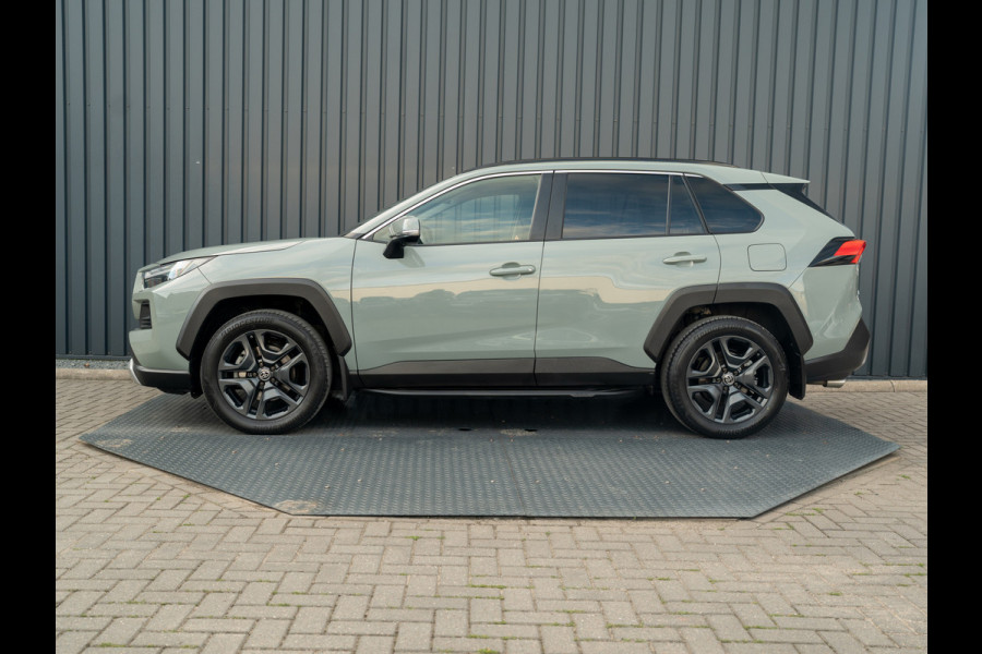 Toyota RAV4 2.5 Hybrid AWD ADVENTURE | Bearlock | Trekhaak afnb. | 360 Camera | BSM | Prijs Rijklaar!!