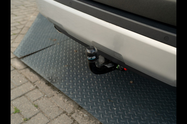 Toyota RAV4 2.5 Hybrid AWD ADVENTURE | Bearlock | Trekhaak afnb. | 360 Camera | BSM | Prijs Rijklaar!!