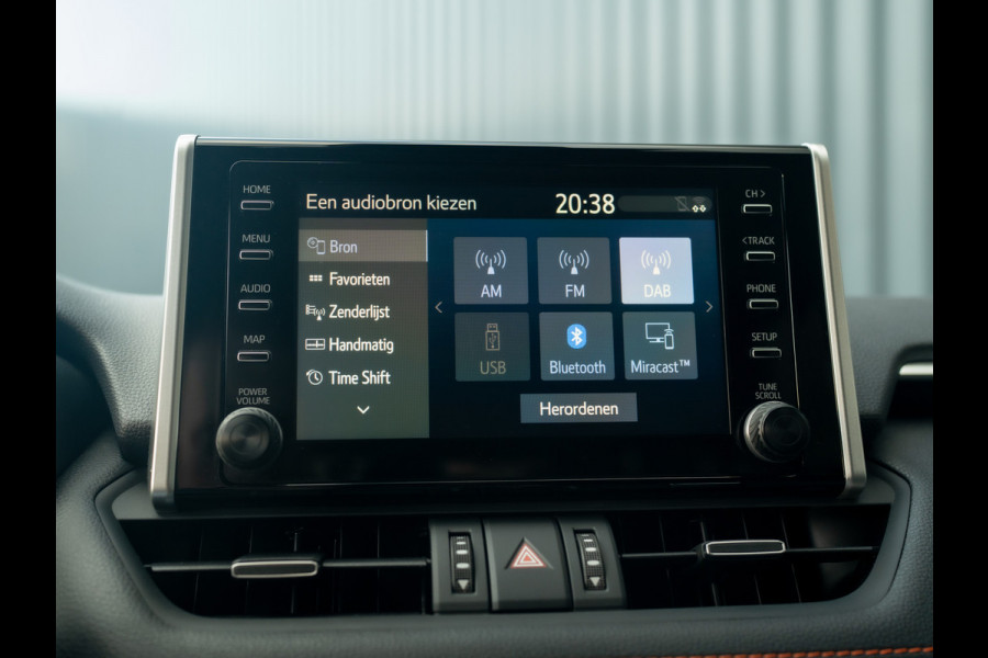 Toyota RAV4 2.5 Hybrid AWD ADVENTURE | Bearlock | Trekhaak afnb. | 360 Camera | BSM | Prijs Rijklaar!!