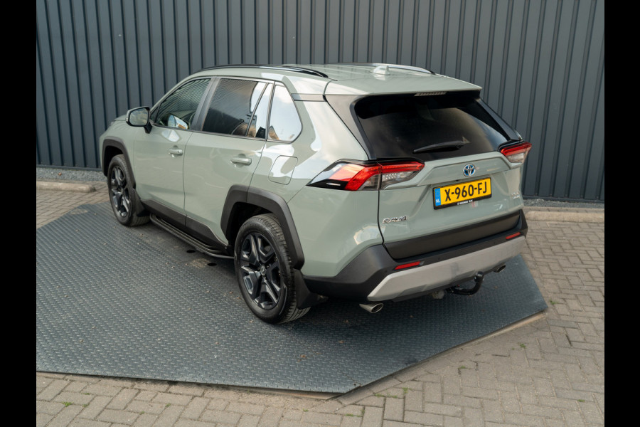 Toyota RAV4 2.5 Hybrid AWD ADVENTURE | Bearlock | Trekhaak afnb. | 360 Camera | BSM | Prijs Rijklaar!!