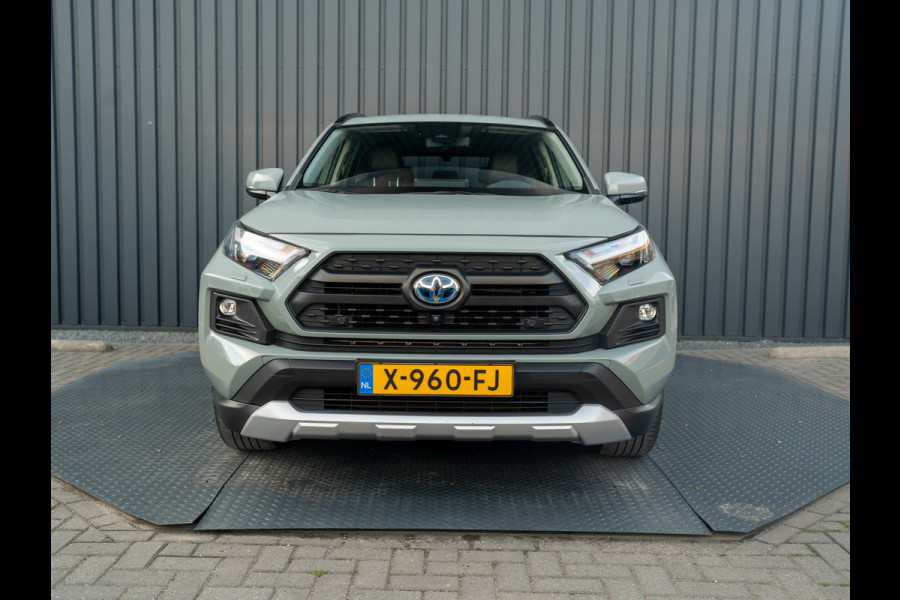 Toyota RAV4 2.5 Hybrid AWD ADVENTURE | Bearlock | Trekhaak afnb. | 360 Camera | BSM | Prijs Rijklaar!!