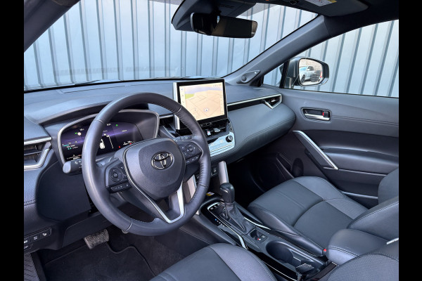 Toyota Corolla Cross 2.0 High Power Hybrid Launch Edition | 360 Camera | Trekhaak | JBL | Elk. A-klep | Stuur & Stoel verw. | Prijs Rijklaar!!