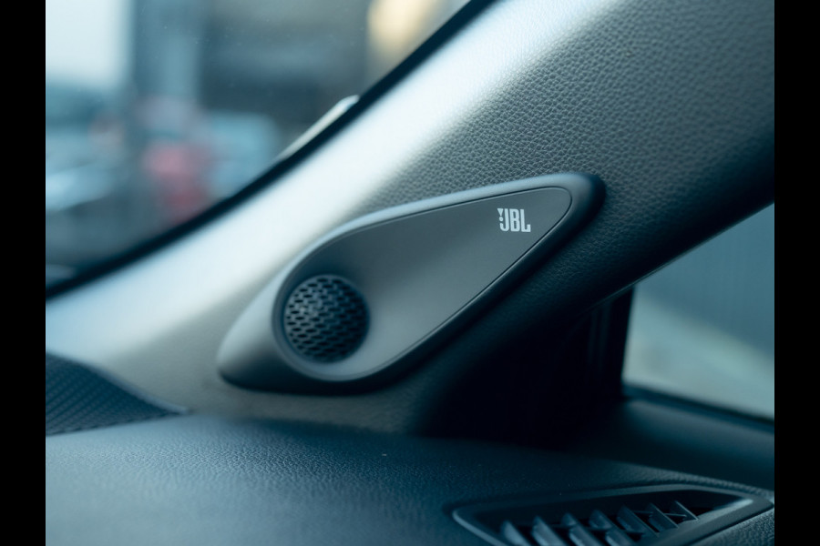 Toyota Corolla Cross 2.0 High Power Hybrid Launch Edition | 360 Camera | Trekhaak | JBL | Elk. A-klep | Stuur & Stoel verw. | Prijs Rijklaar!!