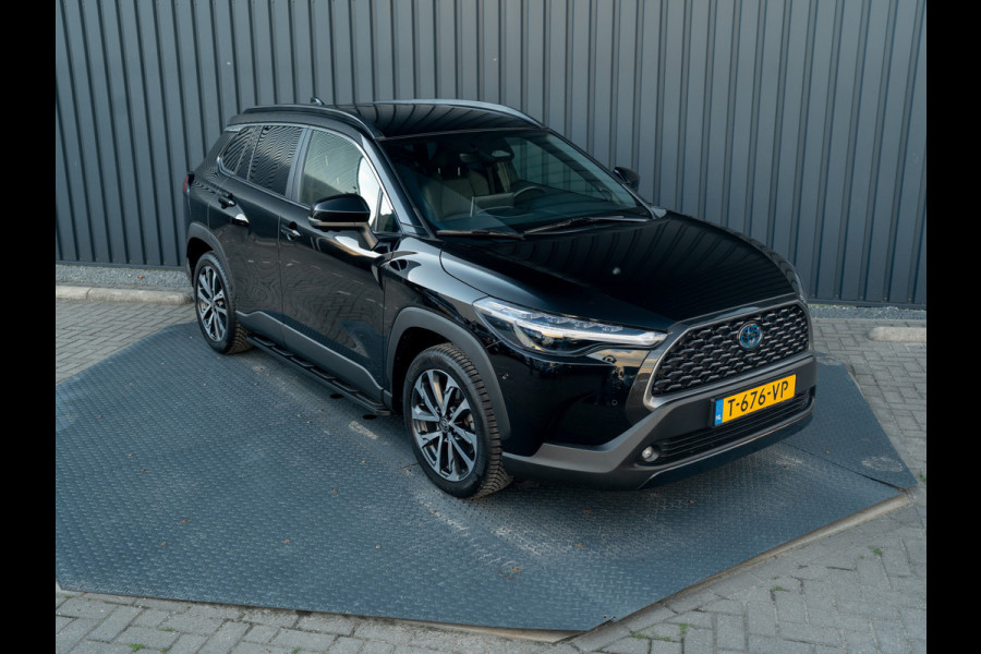 Toyota Corolla Cross 2.0 High Power Hybrid Launch Edition | 360 Camera | Trekhaak | JBL | Elk. A-klep | Stuur & Stoel verw. | Prijs Rijklaar!!