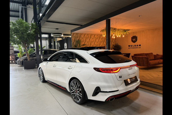 Kia ProCeed 1.6 T-GDi GT Facelift|Trekhaak|Pano|Camera|Memory|Alcantara|StuurVW|StoelVW|JBL Audio|ACC|CarPlay|LED+Xenon|Rijklaar