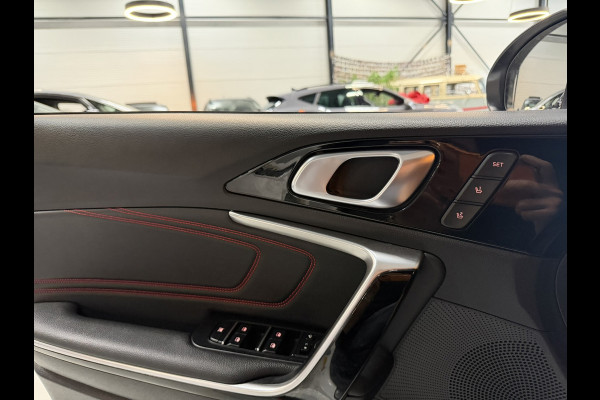 Kia ProCeed 1.6 T-GDi GT Facelift|Trekhaak|Pano|Camera|Memory|Alcantara|StuurVW|StoelVW|JBL Audio|ACC|CarPlay|LED+Xenon|Rijklaar