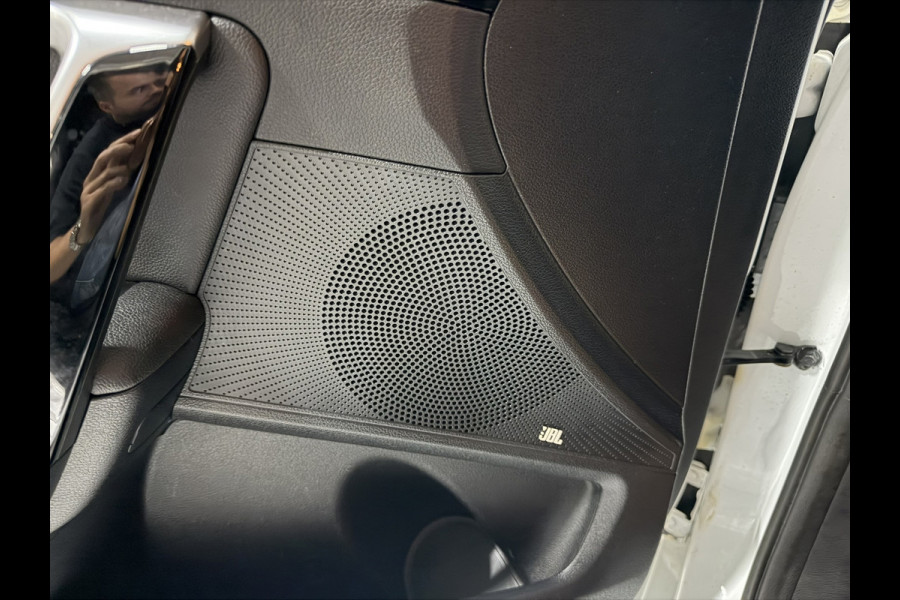 Kia ProCeed 1.6 T-GDi GT Facelift|Trekhaak|Pano|Camera|Memory|Alcantara|StuurVW|StoelVW|JBL Audio|ACC|CarPlay|LED+Xenon|Rijklaar