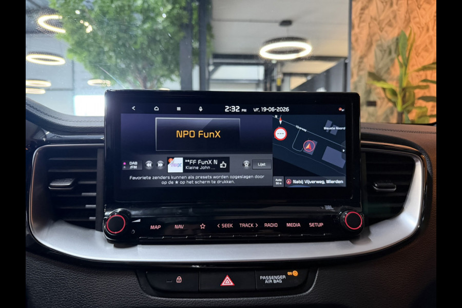 Kia ProCeed 1.6 T-GDi GT Facelift|Trekhaak|Pano|Camera|Memory|Alcantara|StuurVW|StoelVW|JBL Audio|ACC|CarPlay|LED+Xenon|Rijklaar