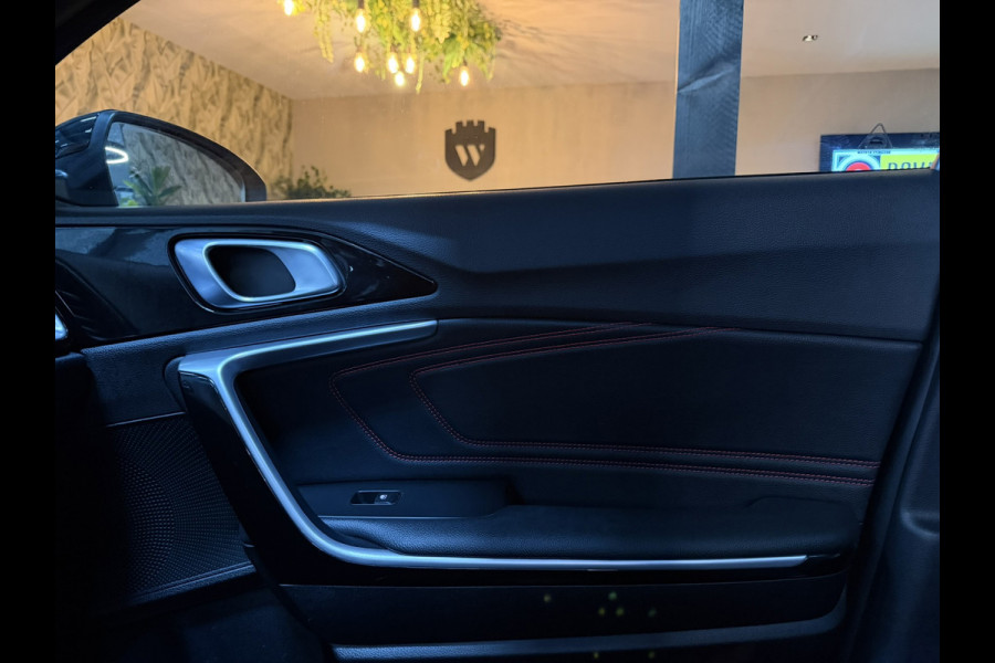 Kia ProCeed 1.6 T-GDi GT Facelift|Trekhaak|Pano|Camera|Memory|Alcantara|StuurVW|StoelVW|JBL Audio|ACC|CarPlay|LED+Xenon|Rijklaar