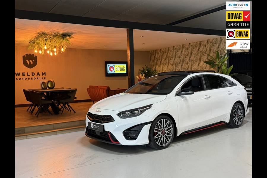 Kia ProCeed 1.6 T-GDi GT Facelift|Trekhaak|Pano|Camera|Memory|Alcantara|StuurVW|StoelVW|JBL Audio|ACC|CarPlay|LED+Xenon|Rijklaar
