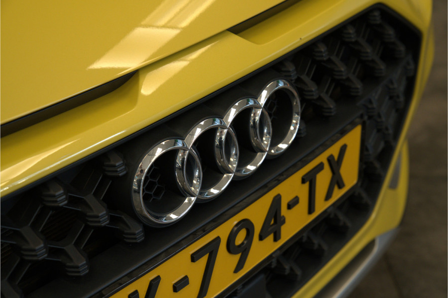Audi A1 citycarver 35 TFSI epic Carplay PDC 17'' 24 Maanden garantie* (Vraag naar de voorwaarden)