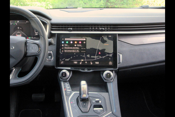 Lynk & Co 01 1.5 * 360Cam * Pano * Carplay *